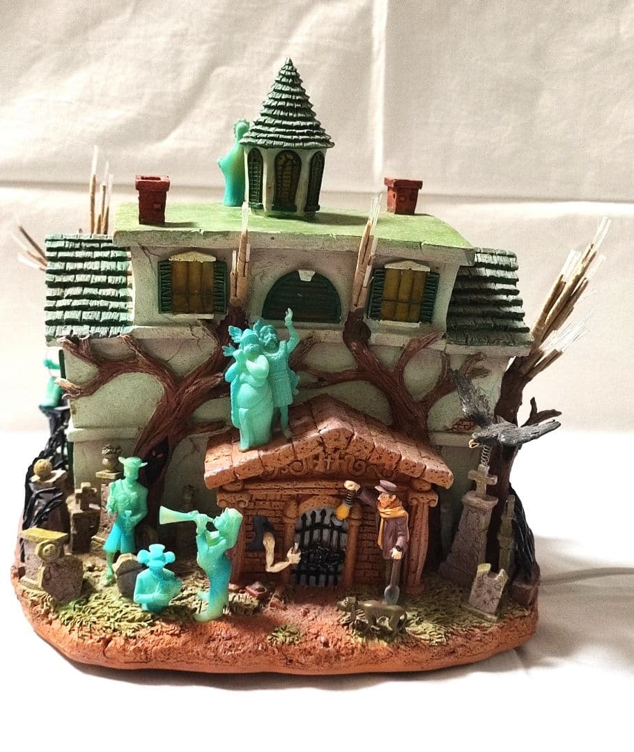 ホーンテッドマンション・ライトアップハウス フィギュア