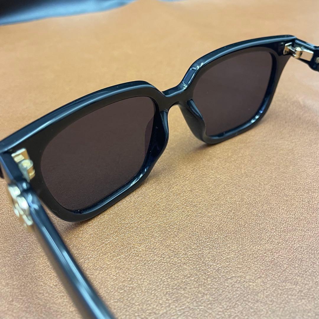 商談中 グッチ GG1536S 001 ロゴ サングラス