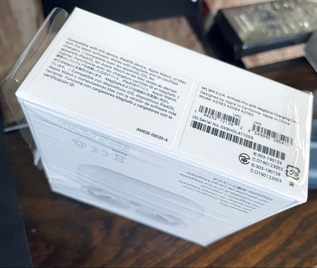 【美品】AirPods Pro 第1世代 ESRケース付き バッテリー交換済