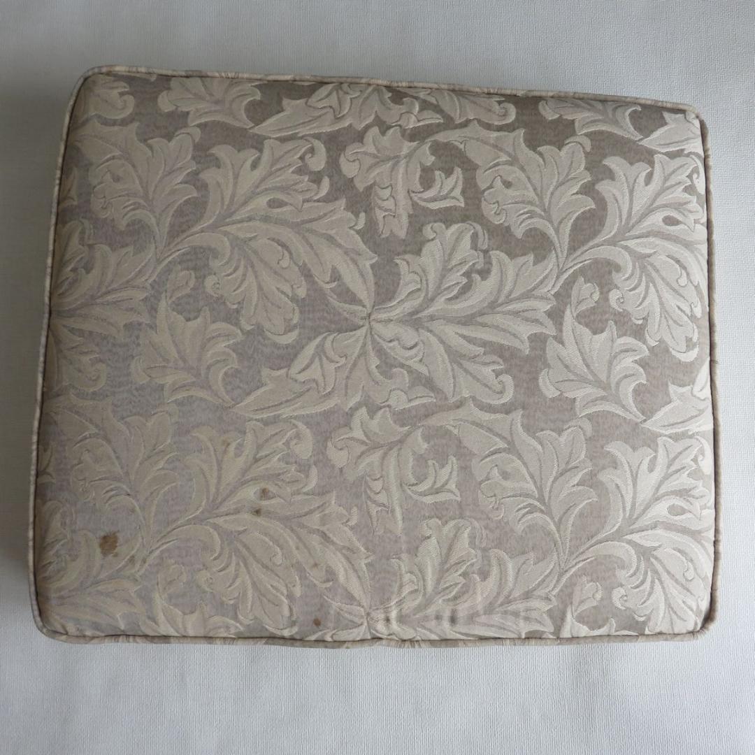 カリモク ドマーニ　一人掛けソファ