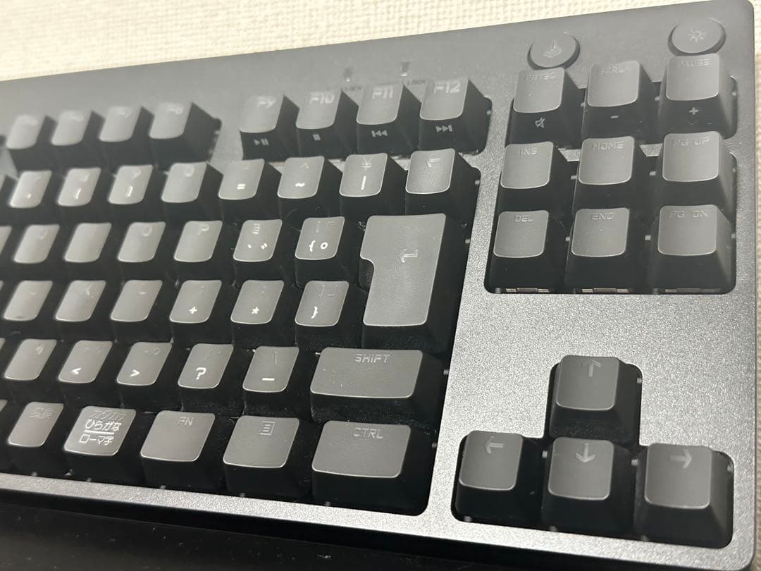 Logicool ゲーミングキーボード、マウス