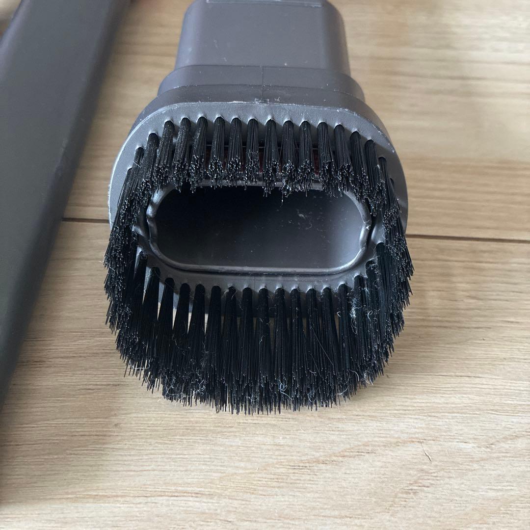 Dyson V8 掃除機 各種アタッチメント付き