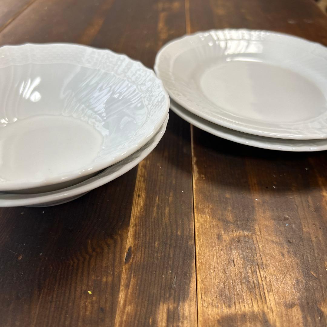 カ*ボ様 リチャードジノリ　ベッキオホワイト　フルーツソーサー2枚　プレート2枚