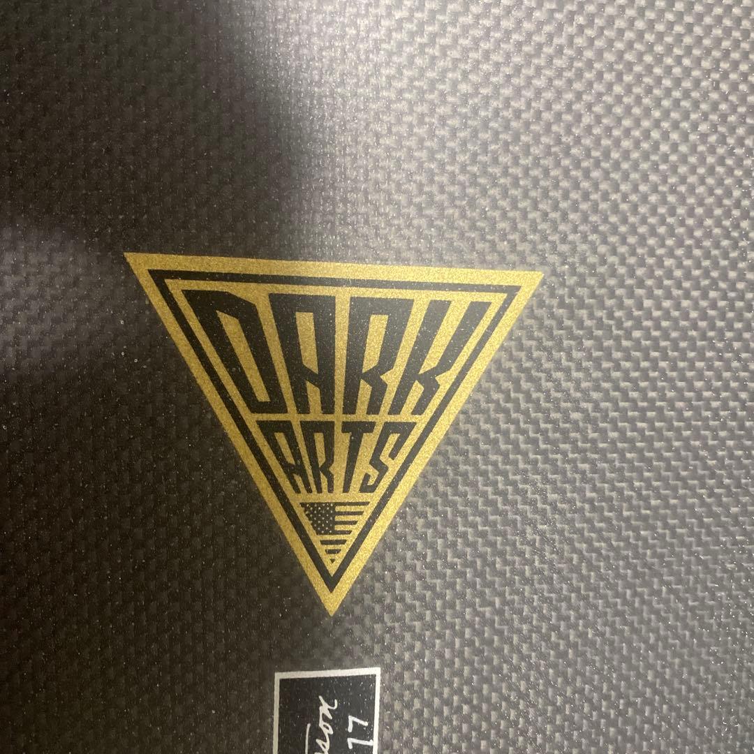 ティミーパターソンダークアーツcarbonボード。