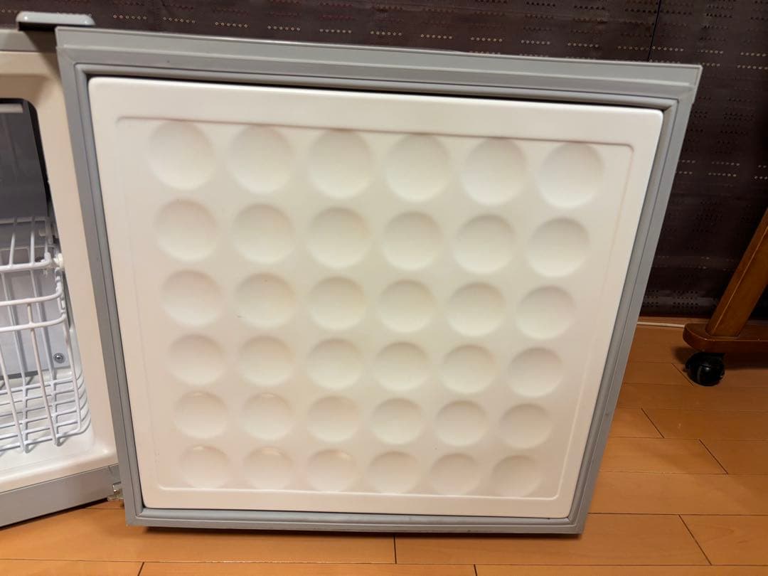 Haier JF-NU40G 小型 冷凍庫 1ドア 2017年製 38L