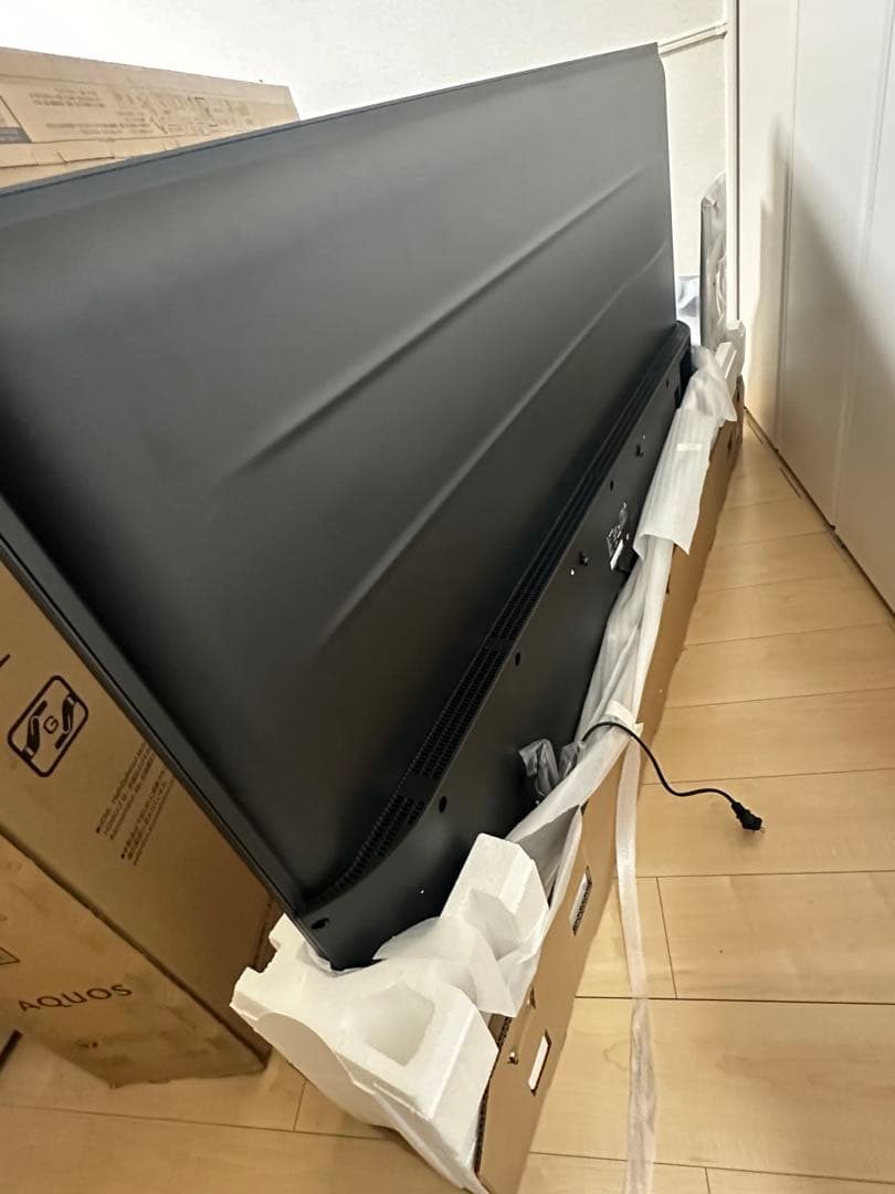 送料込み！　シャープ　4T-C65CH1 アクオス　4K液晶テレビ