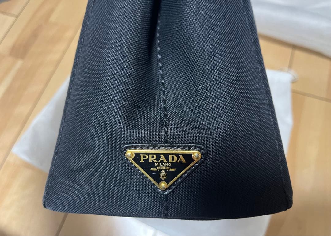 期間限定割引【PRADA】カナパ S ハンドバッグ