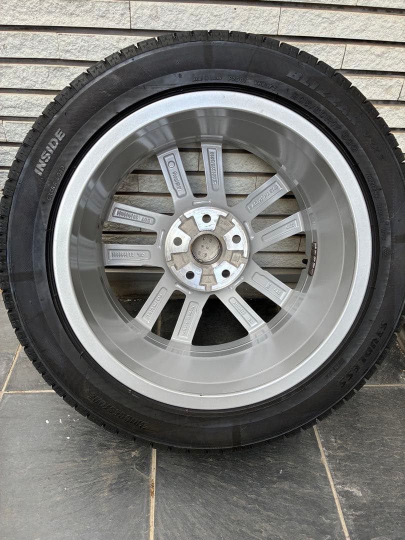 アウディA3純正17インチホイール 23年製ブリザックVRX3スタッドレス計4本