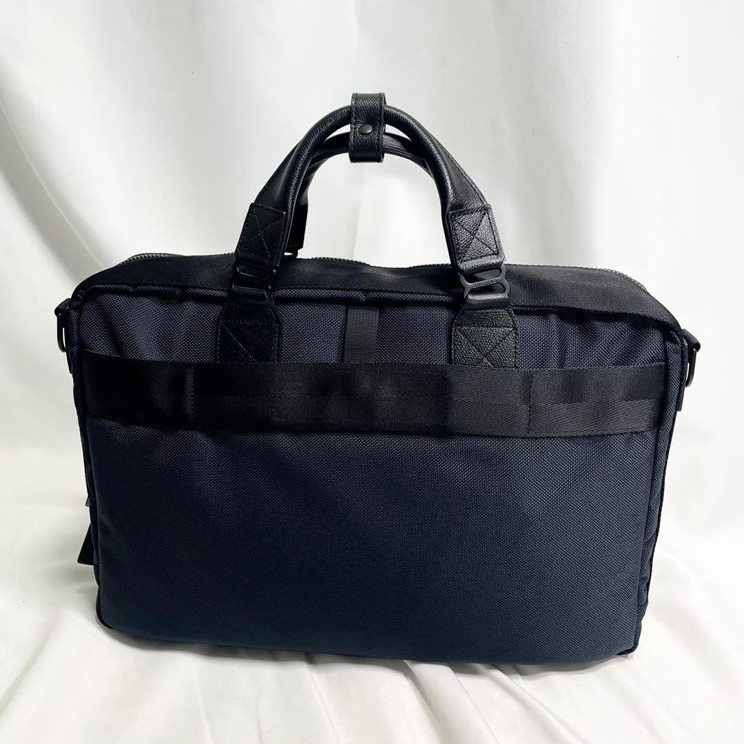 ブリーフィング FUSION TRINITY LINER HDビジネスバッグ 紺