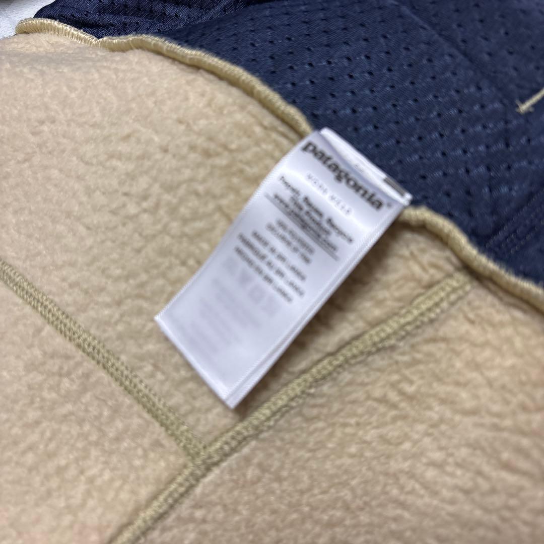 ✨美品✨パタゴニア　レトロ・パイル フリースベスト ベージュ 胸ロゴ　好配色