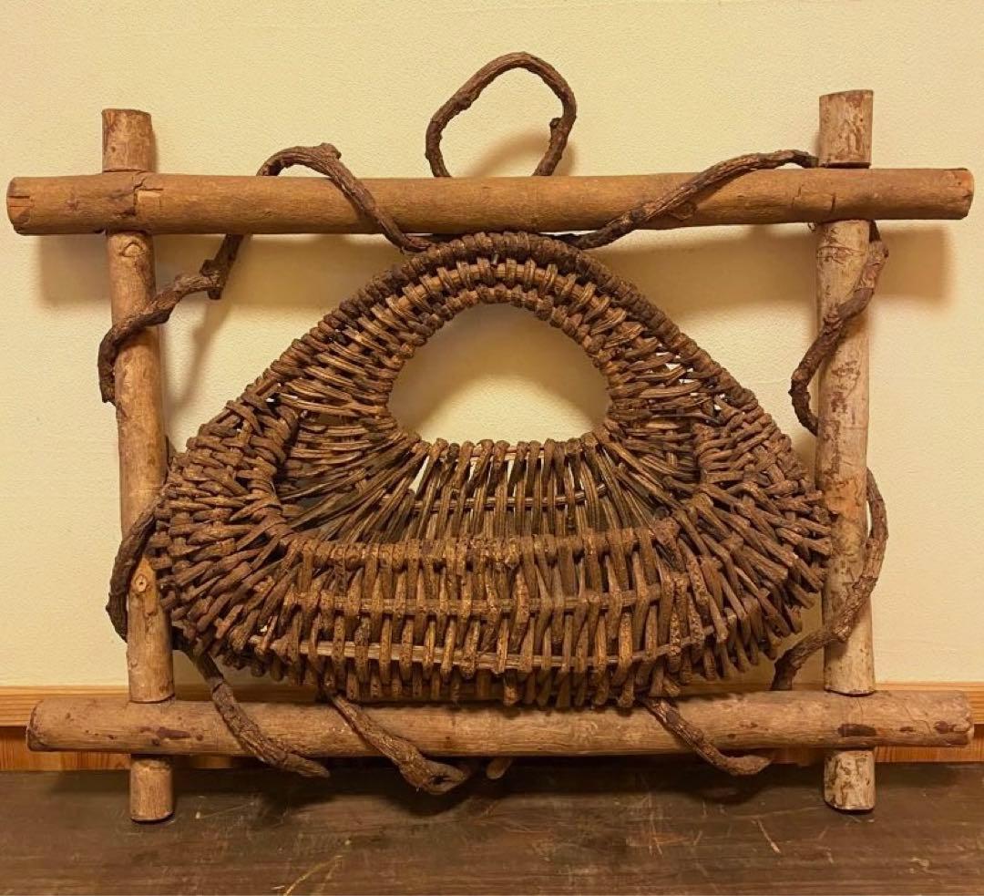 694 自然素材　看板　葡萄籠　葡萄籠ツル細工　花生け　ガーデンニング　かご