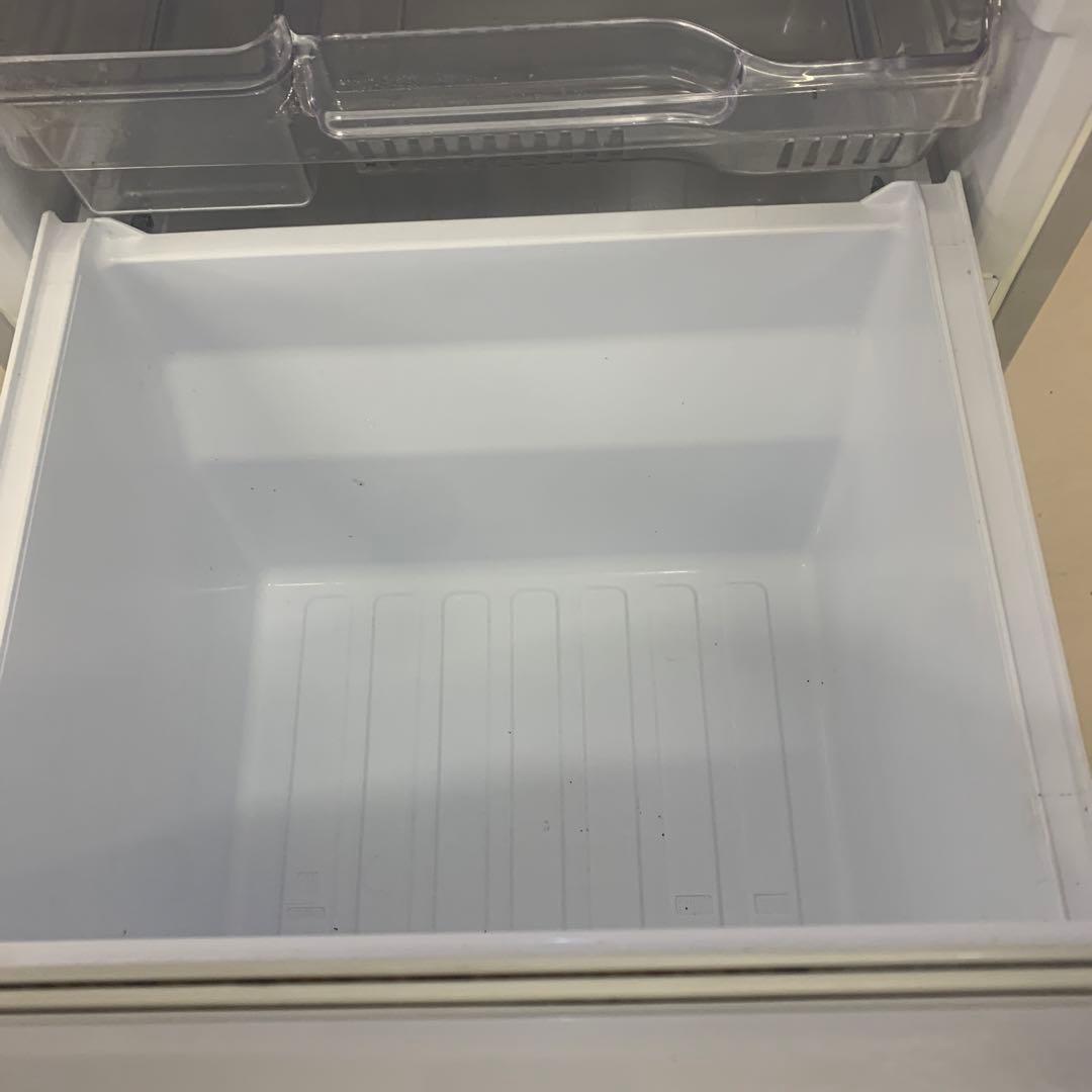 三菱　冷蔵庫168L 2ドア　MR-P17D-S 右開き2019年　日本製