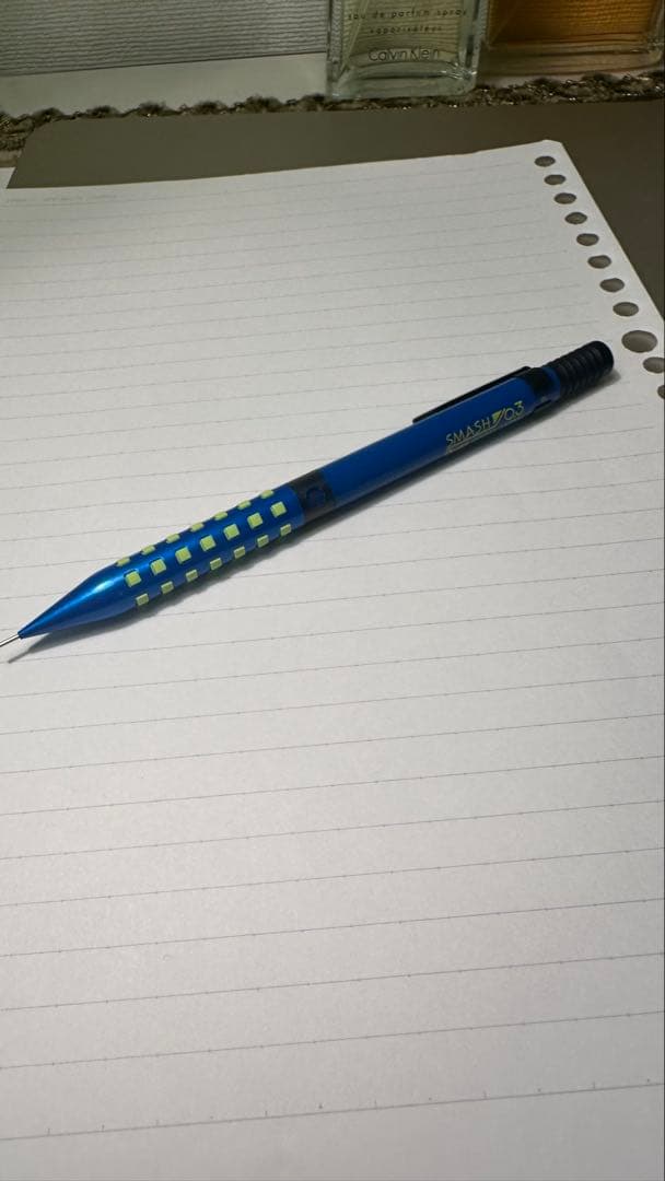 ステッドラー、スマッシュ