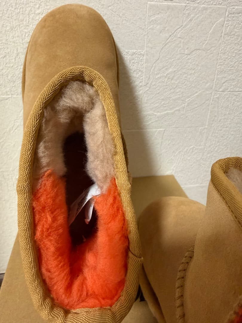 靴 UGG / CLASSIC MINI