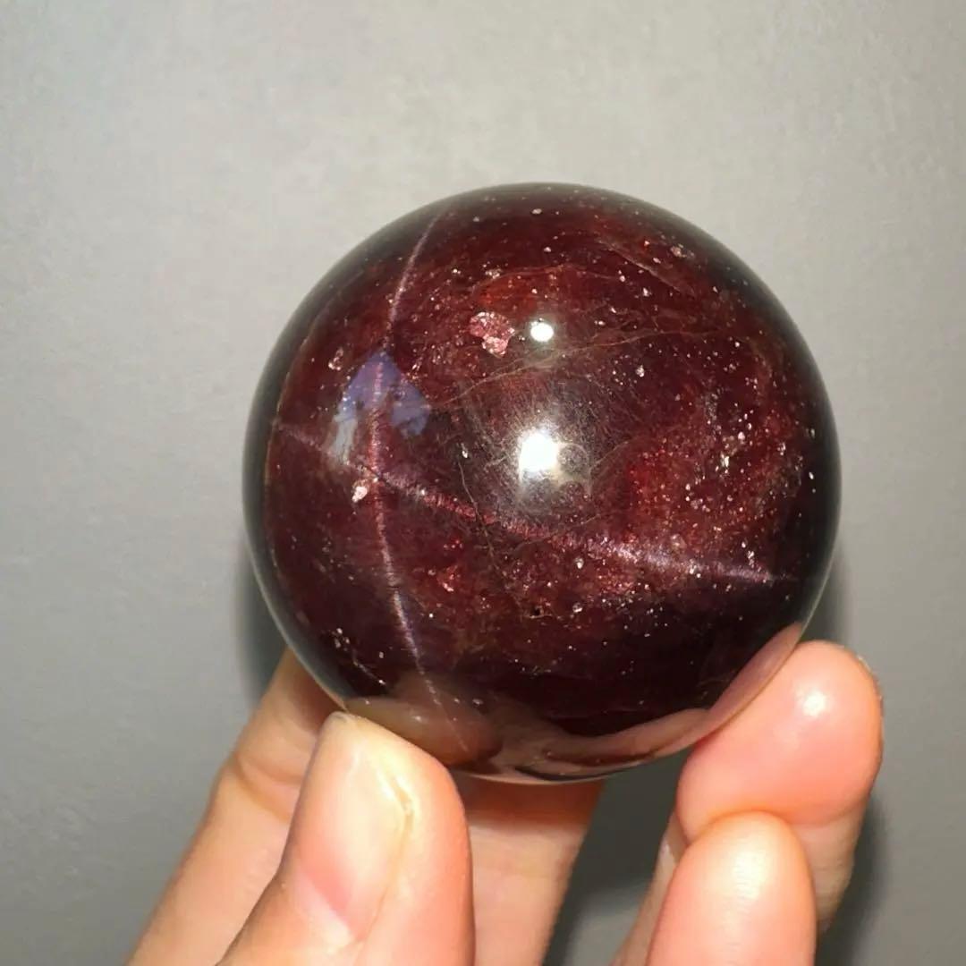 ガーネット　高品質　スフィア　4.3㎝　スターフラッシュ　高級　garnet