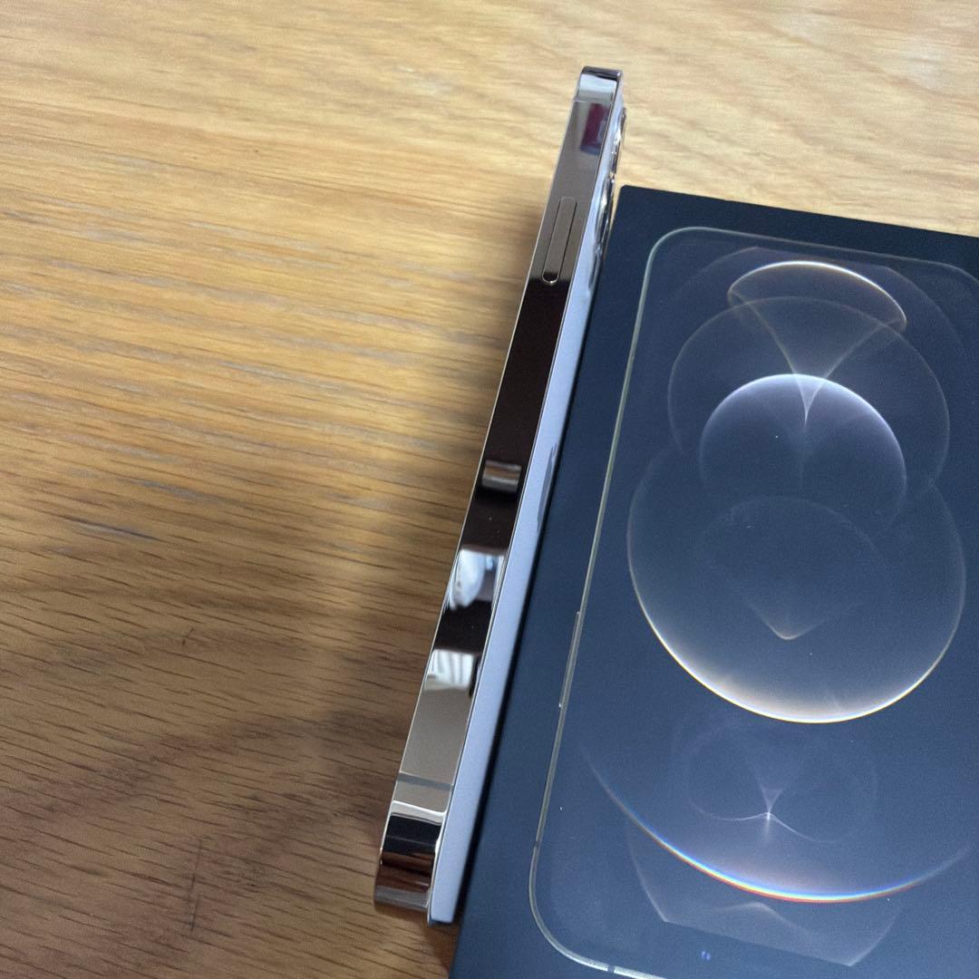 【美品】 iPhone12pro 512GB simフリー ゴールド 割れなし