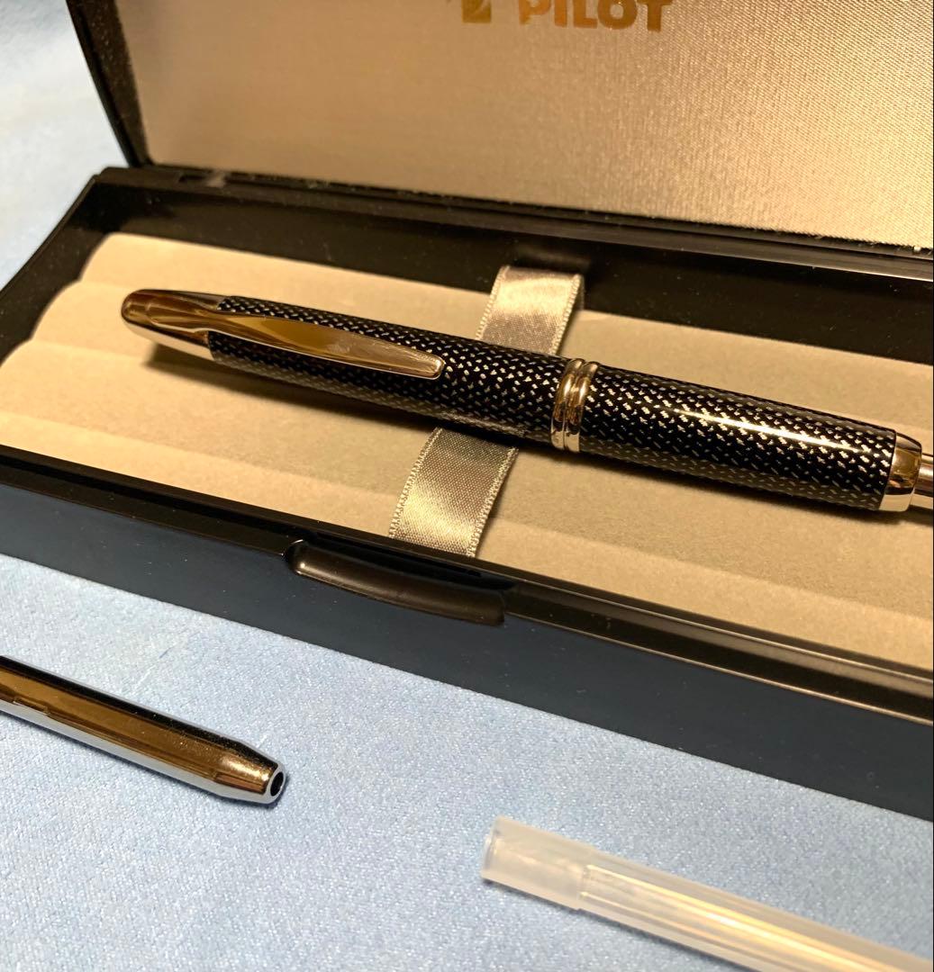 PILOT Capless 万年筆 絣 黒 F ほぼ未使用 インク付き
