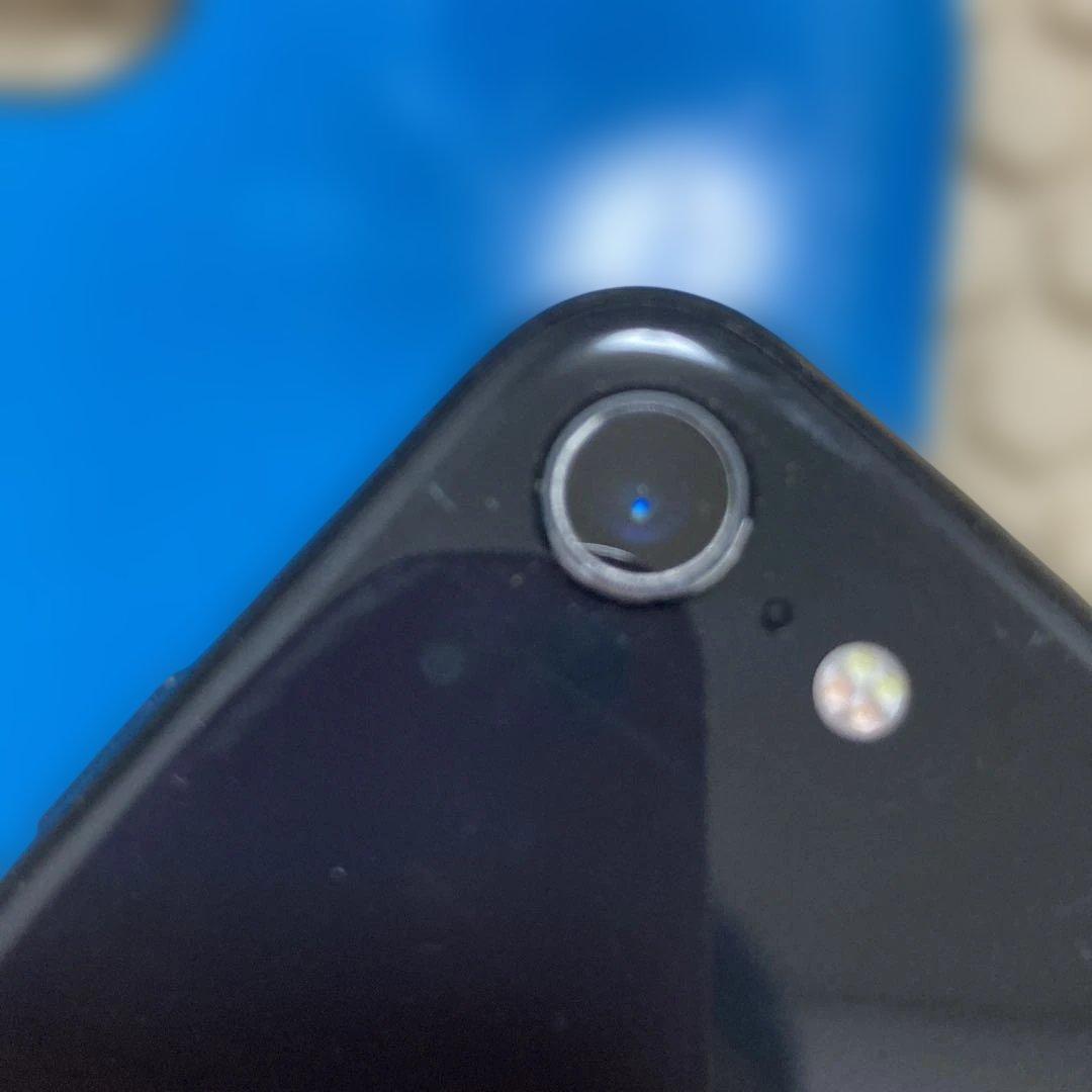 最終価格本日までiPhone SE 64GB simフリー　ブラック iFace