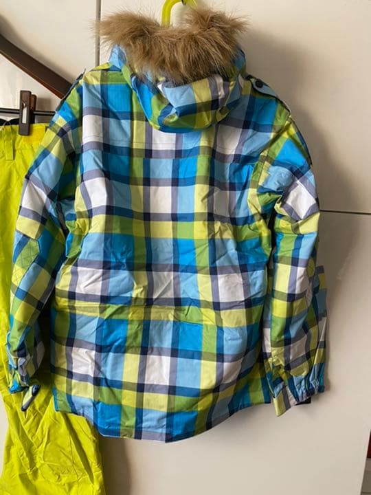 QUIKSILVER☆クイックシルバー　キッズ/スノーウェア☆12