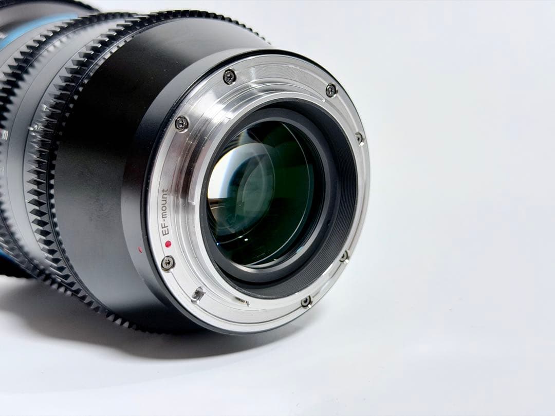 SIRUI Jupiter フルフレームマクロシネレンズ T2.8 100mm