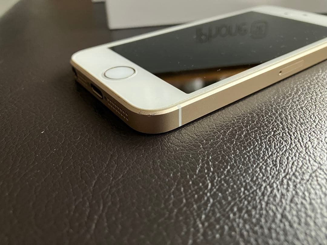 iPhone SE 第1世代 64GB ゴールド 本体 イヤフォンセット