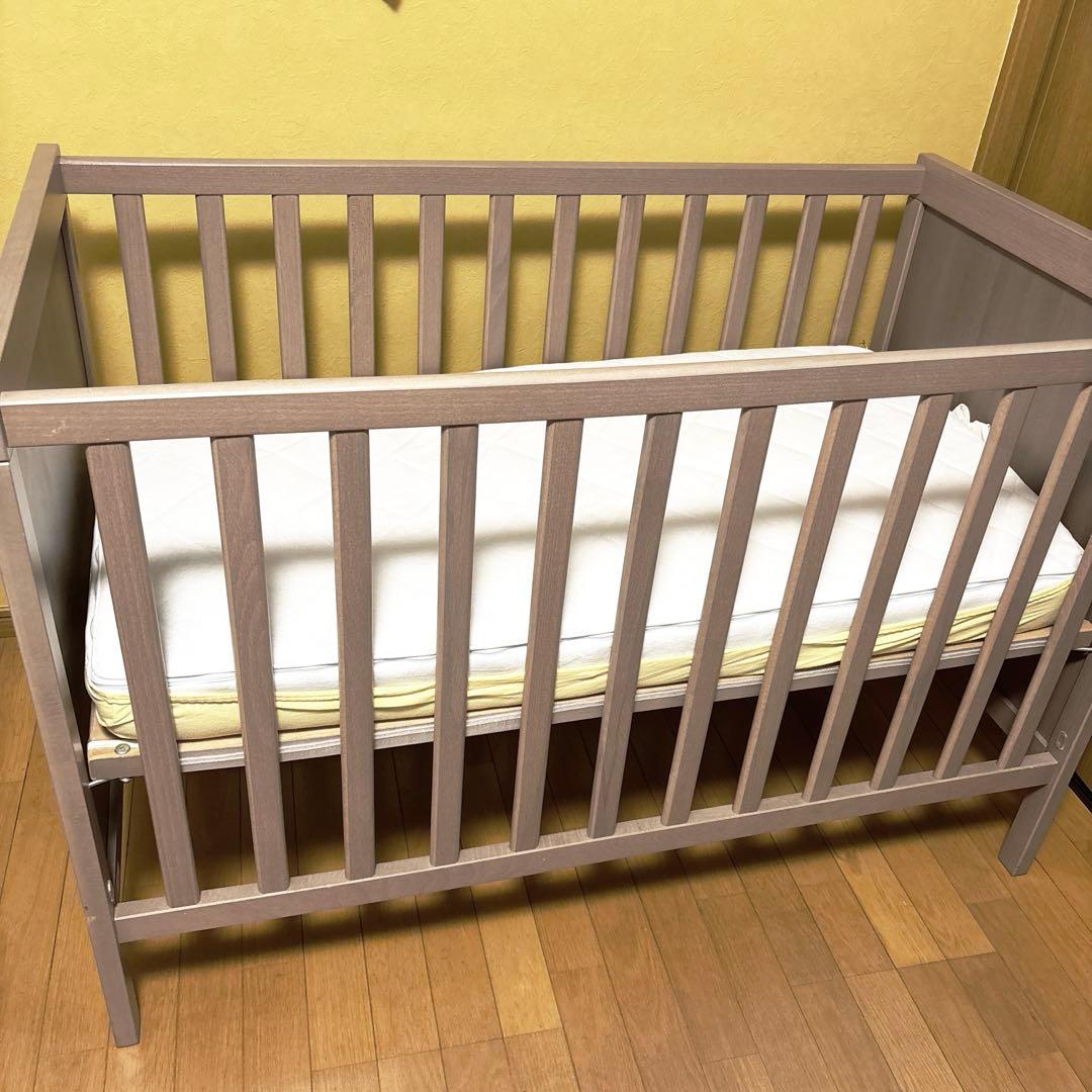 【IKEA】ベビーベッド＆マットレス スンドヴィーク vyssa 引き取り可能