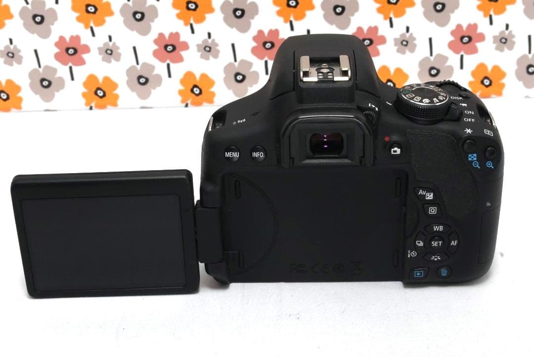 【返品保証】❤ダブルレンズ❤CANON KISS X8i❤Wi-Fi画像転送❤