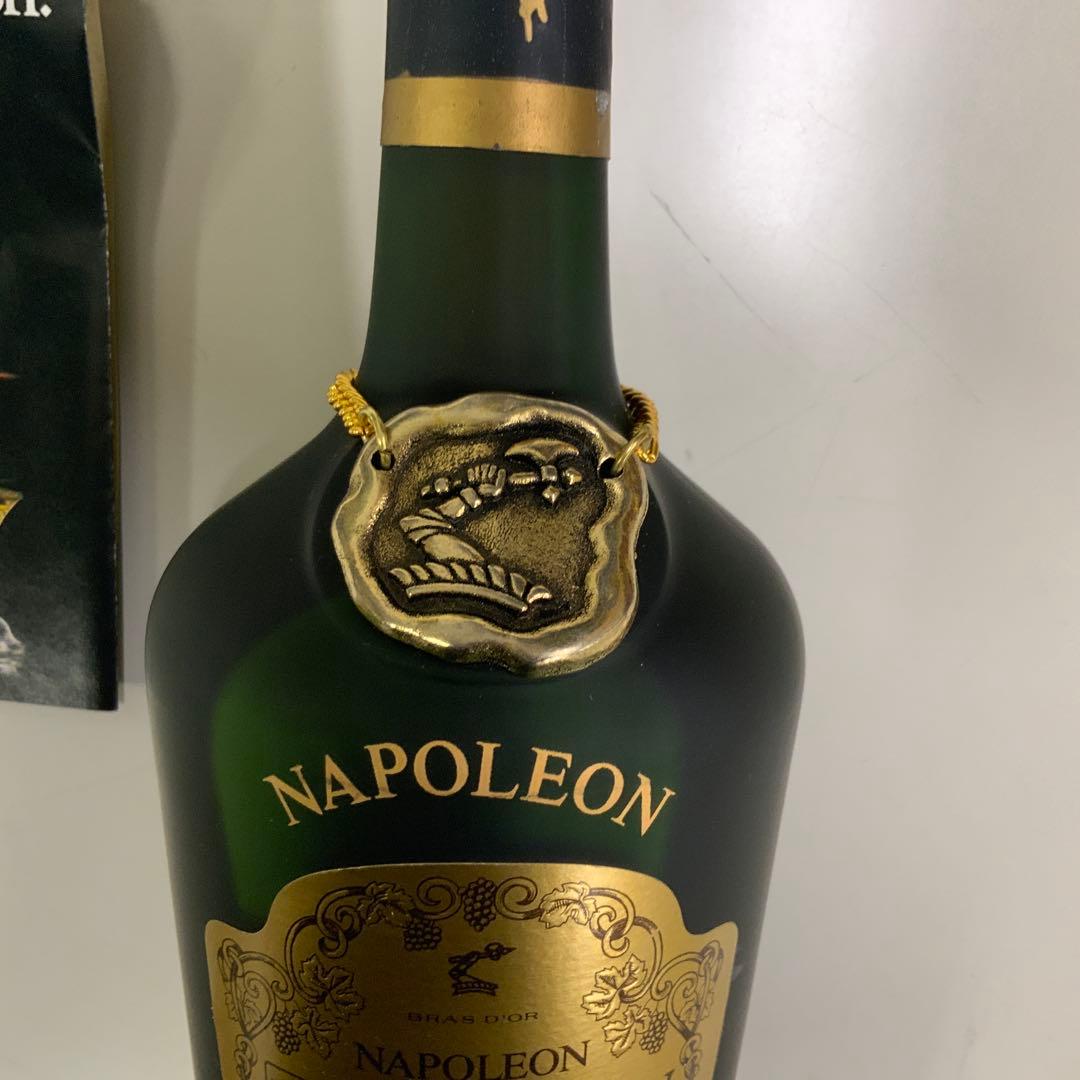 古酒　未開栓Hennessy Napoleon コニャック 見学会応募用紙付き