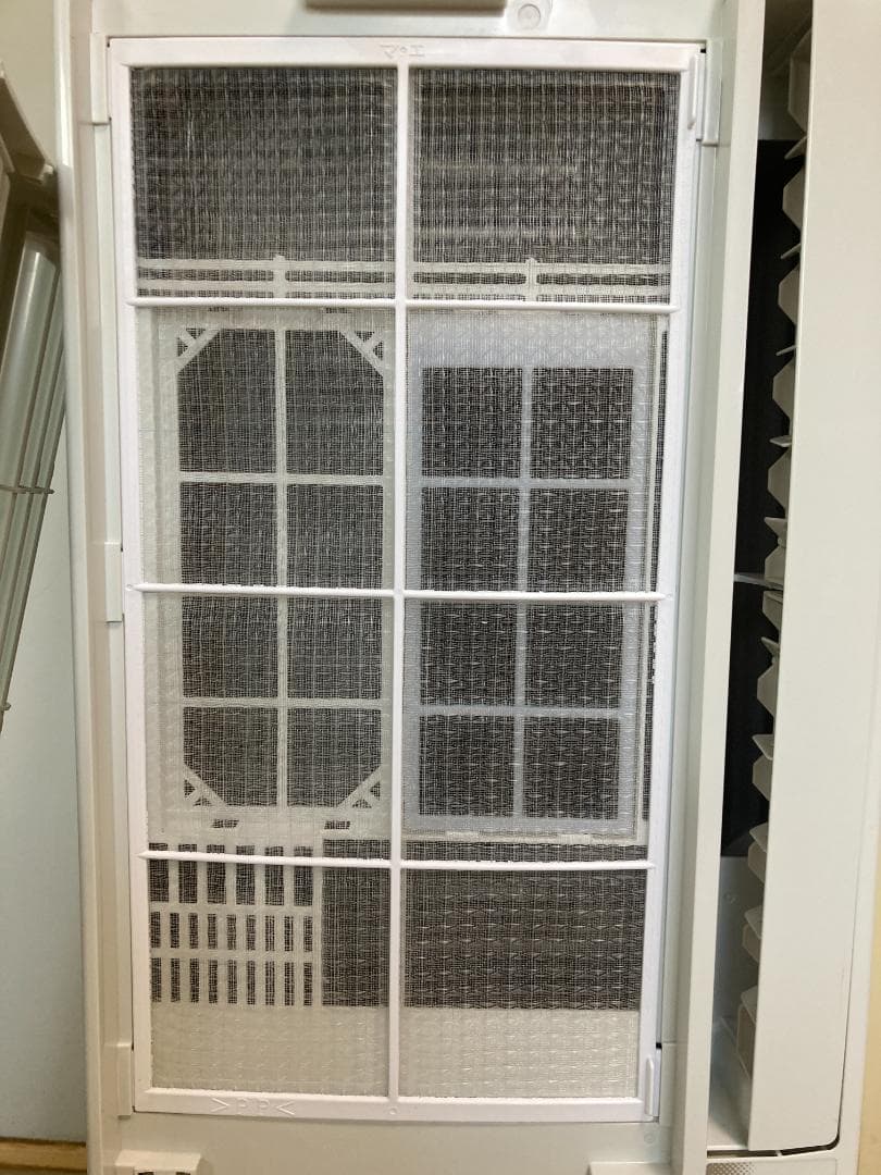 ★美品★2022年製 コロナエアコン ウインド形冷房専用　CW-F1622RE1