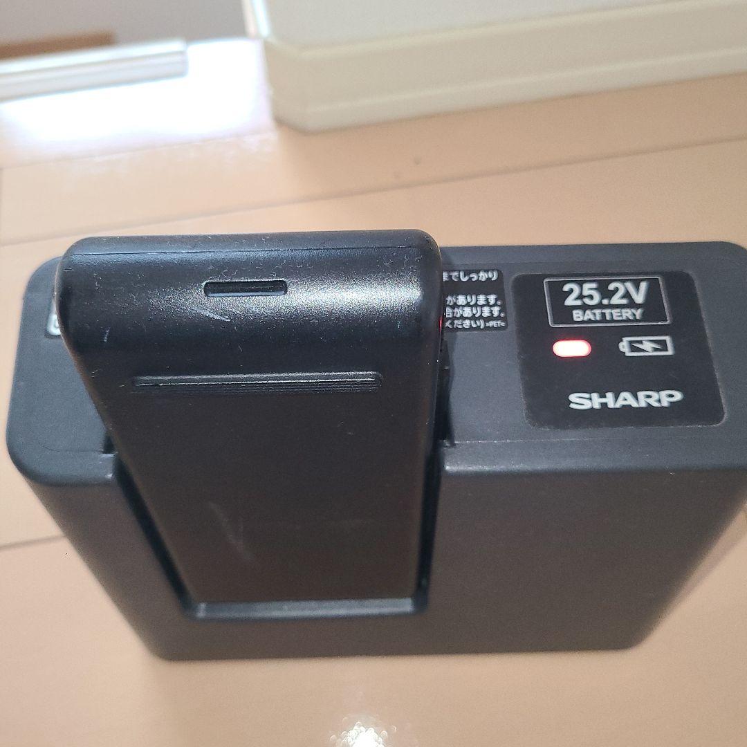 SHARP スティッククリーナー EC-SR8 本体　充電器付き