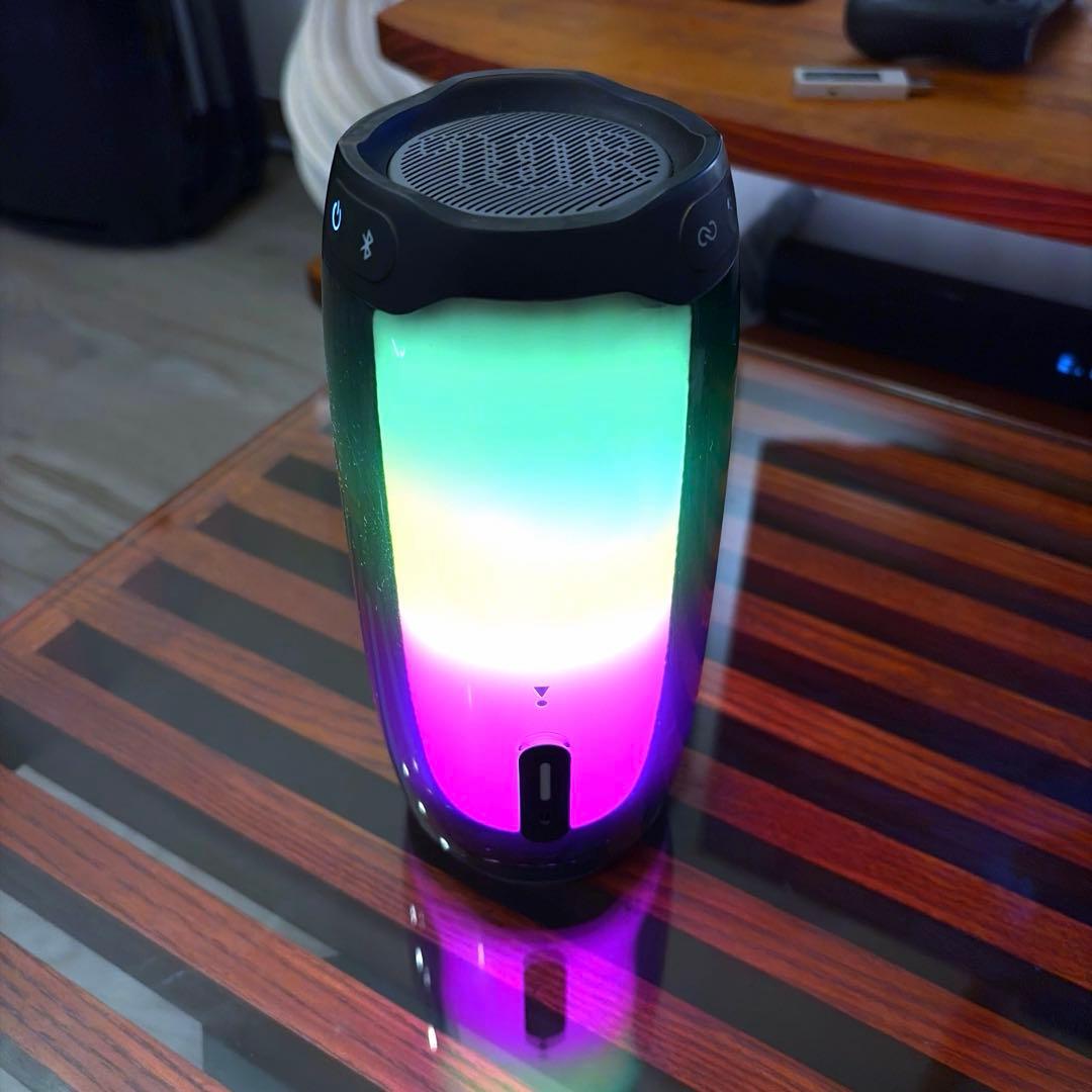 JBL PULSE 4 Bluetoothスピーカー LED 防水 美品②