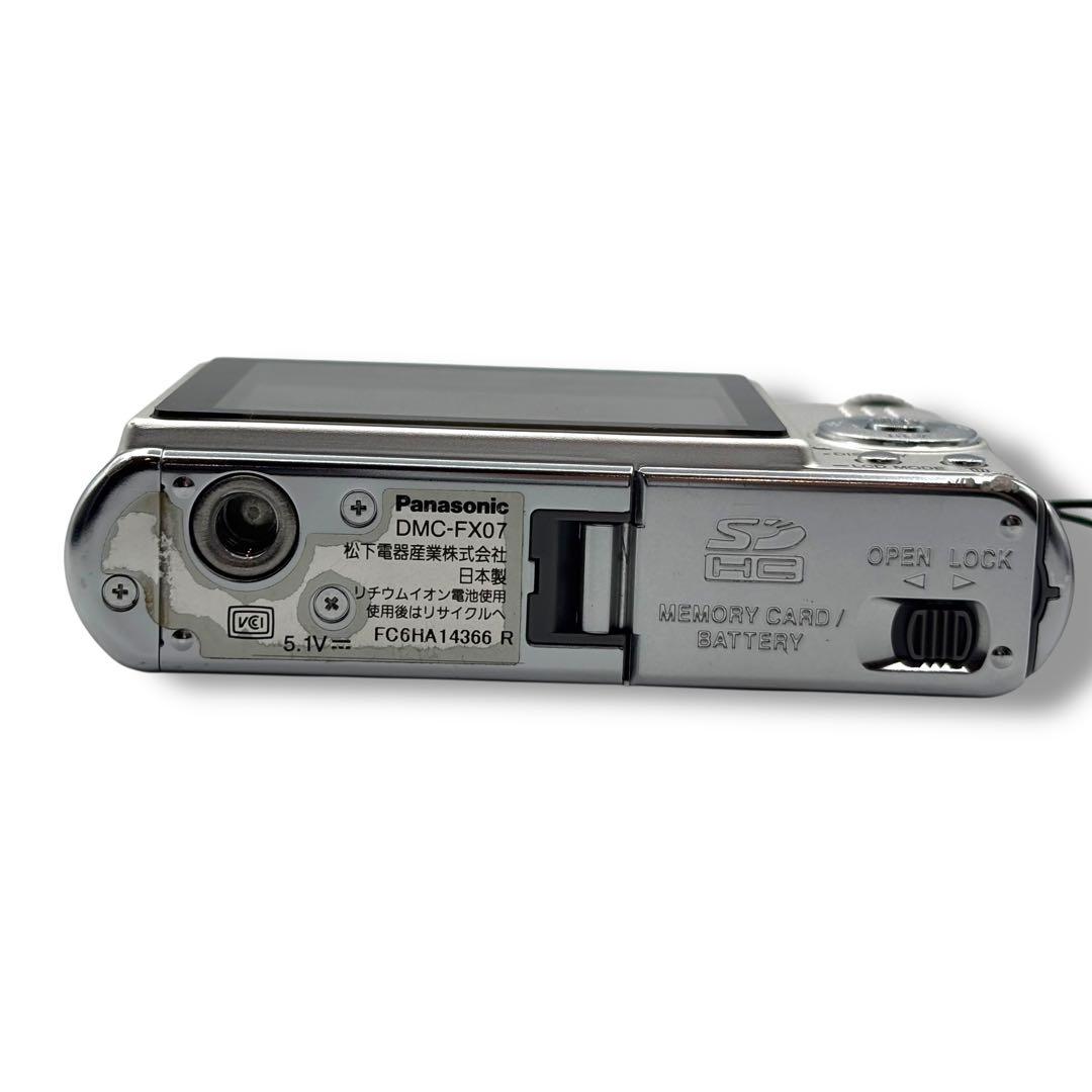 パナソニック LUMIX DMC-FX07 コンパクトデジタルカメラ 動作確認◎