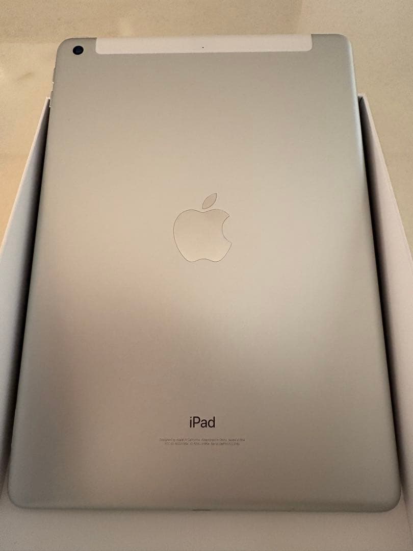 R*x様 iPad 6th Generation Wi-Fi＋Cellular