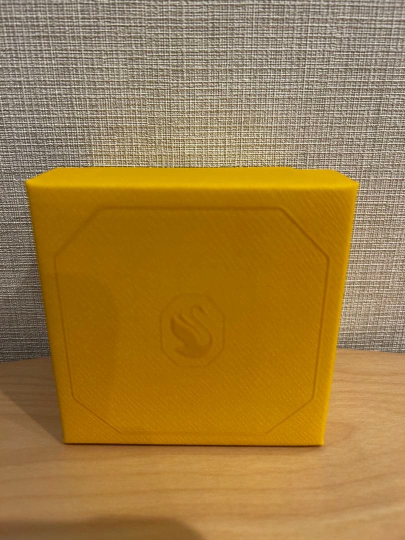 きむち 　Swarovski クリスタルガラス クマの置物