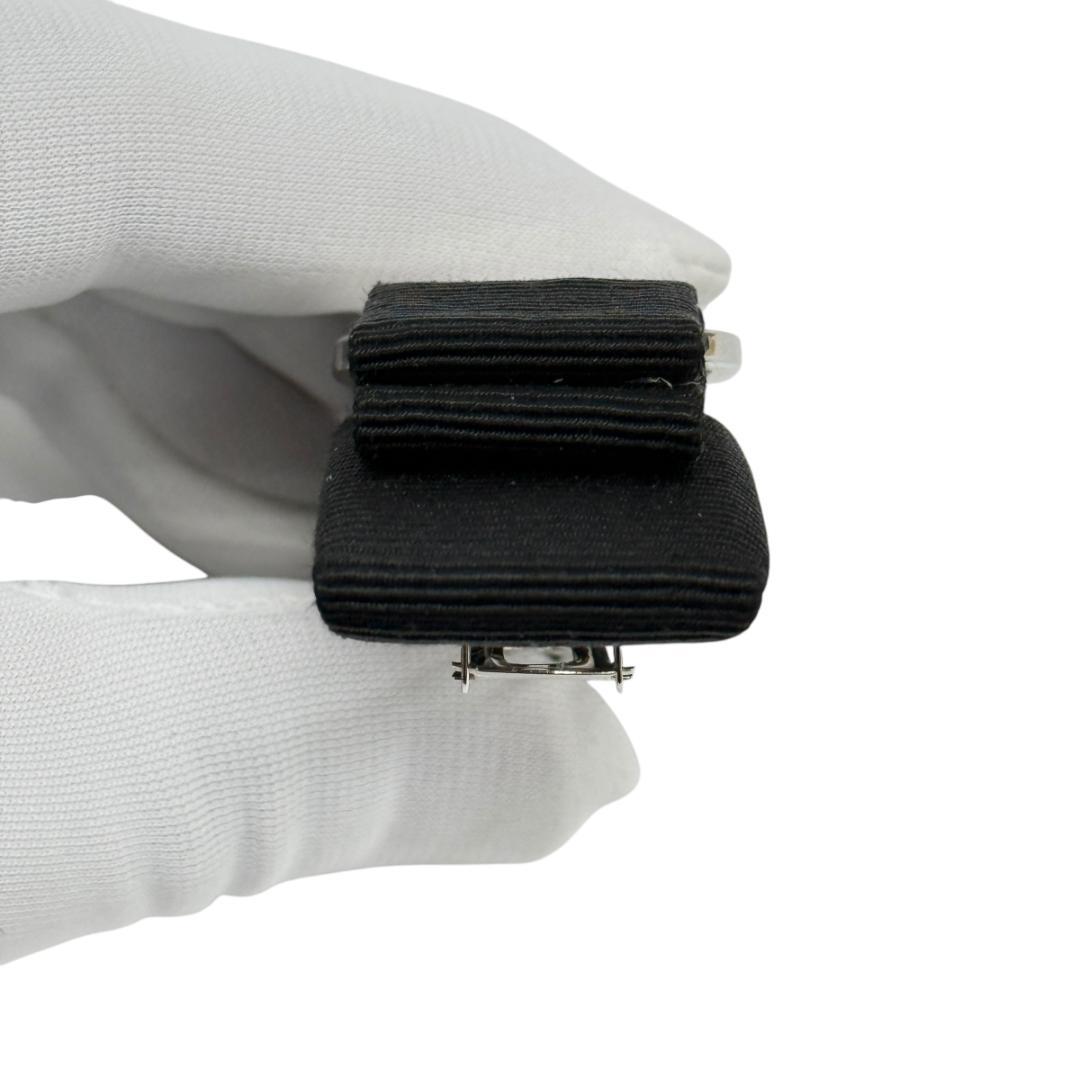 美品 フェラガモ バレッタ ヴァラ リボン シルバー ヘアアクセサリー 髪留め