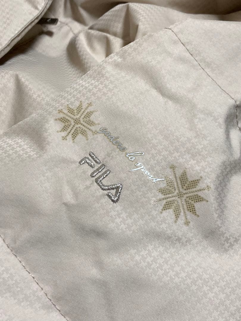 FILAフィラ/ダウンスキーウェア/ベージュ/Lサイズ