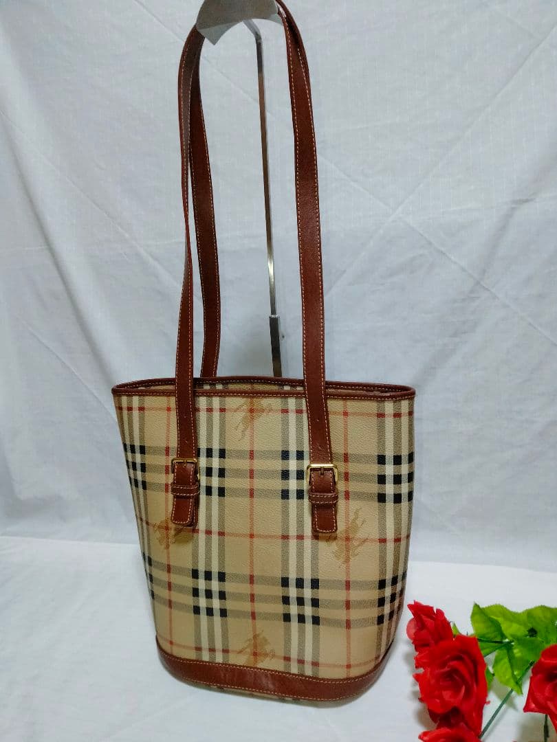 美品 バーバリー BURBERRY ノバチェック シャドウホース PVC レザー