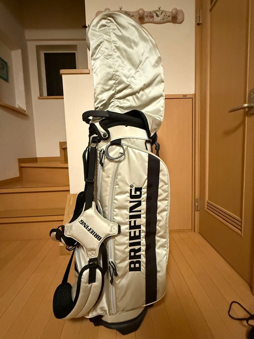 BRIEFING ホワイト キャディバッグ