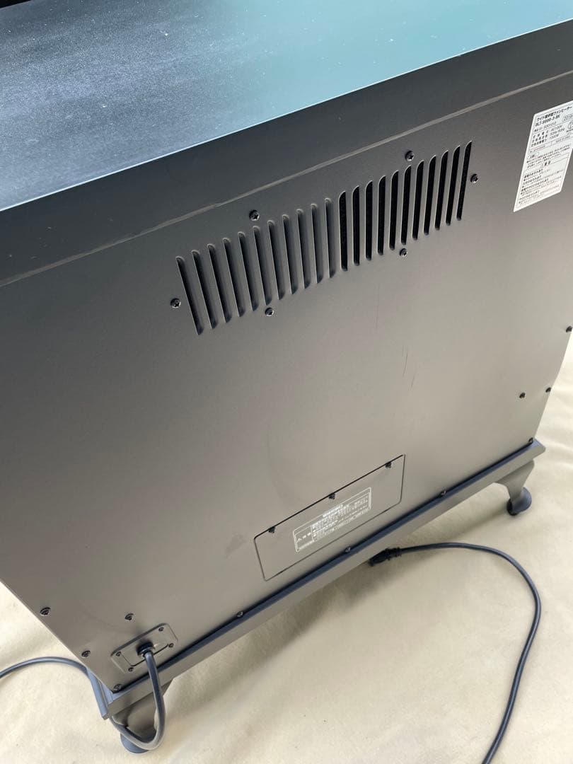 割と綺麗　ニトリ　ワイド暖炉型ファンヒーター　BLT-999B-3