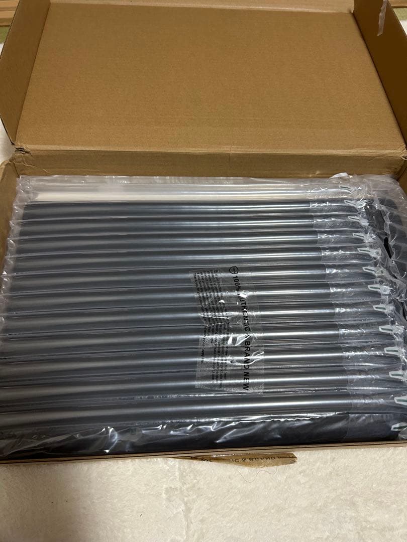 1回のみ使用NSEOVS 18.5インチポータブルモニターFHDモバイルモニター