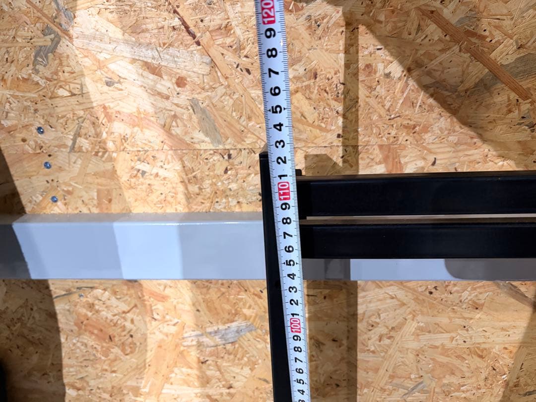 サーフボードラック　ボードラック　幅72cm 高さ112cm