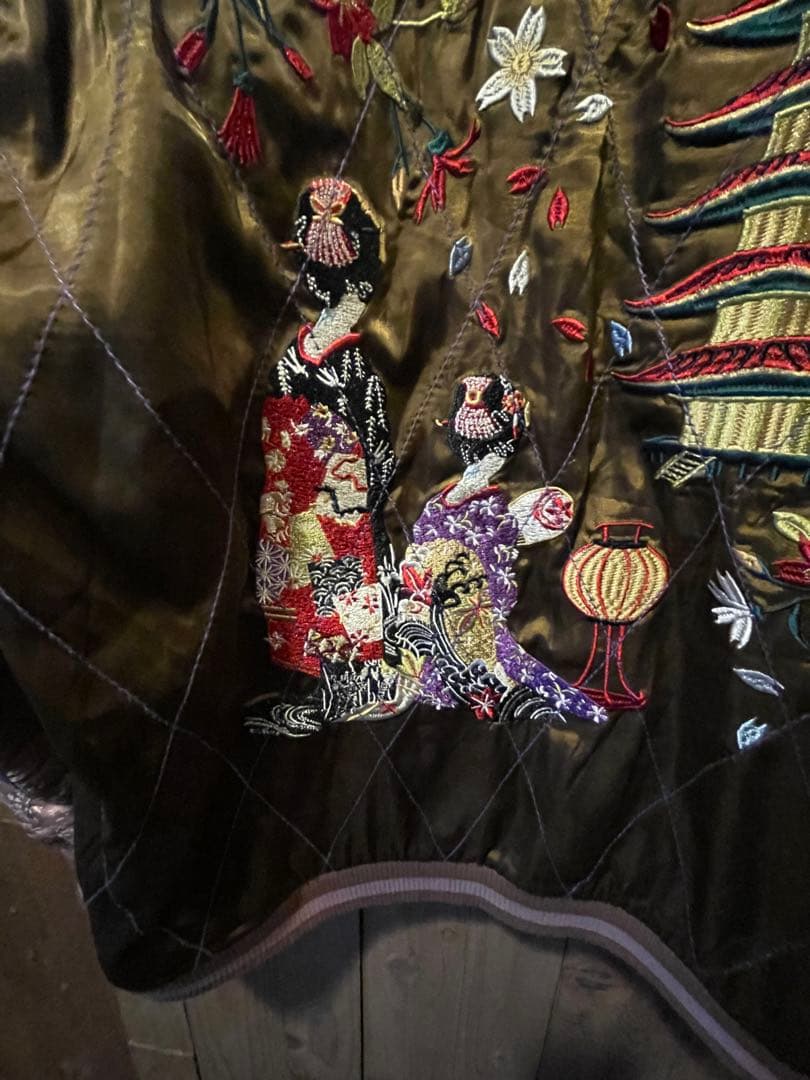 リバーシブルスカジャン （鶴/芸者✕五重塔)