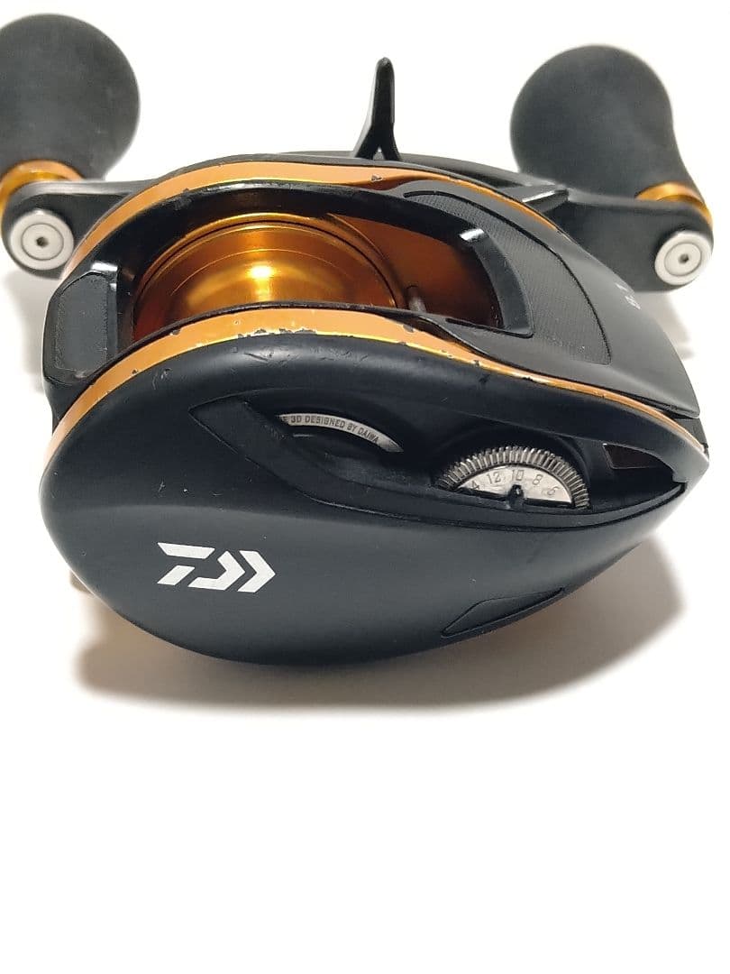 ダイワ T3 SV 8.1L スタジオコンポジット カーボンハンドルカスタム