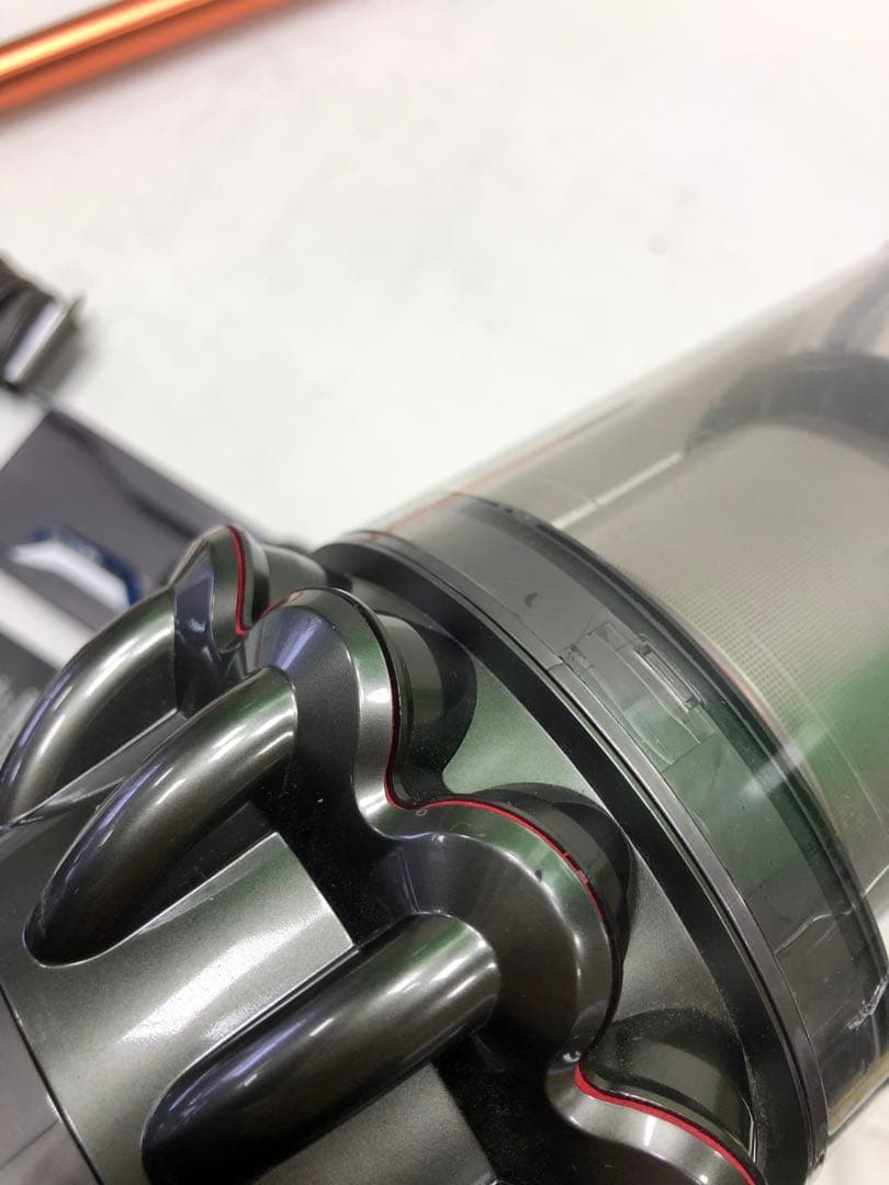 アウトレット品 Dyson SV12コードレス掃除機 Cyclone V10