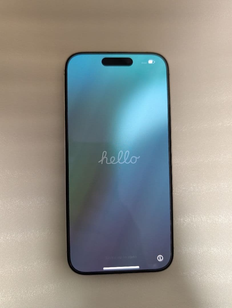 Apple iPhone 15 Pro 本体