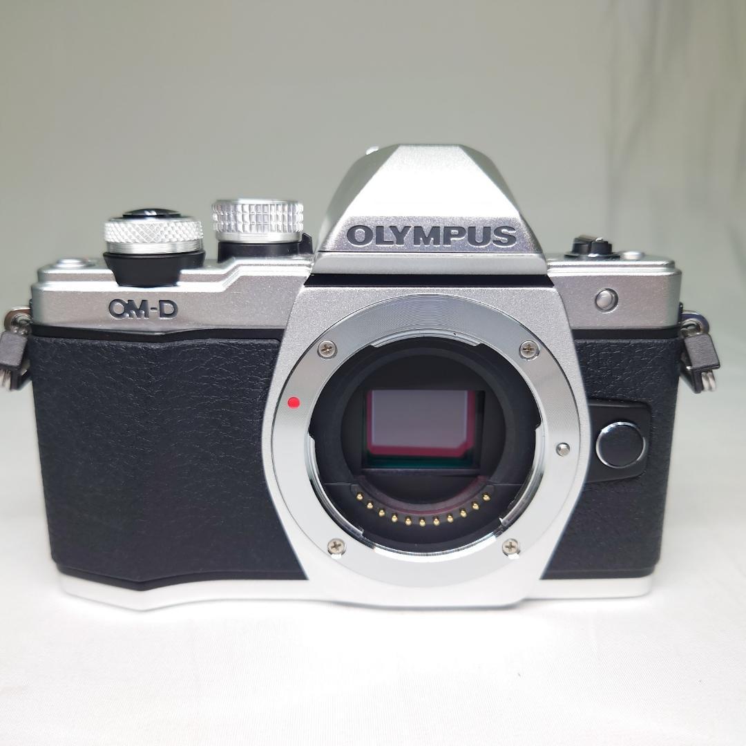 OLYMPUS オリンパス OM-D E-M10 Mark II 箱OK