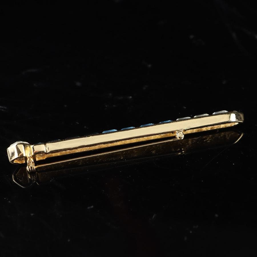 Y2293-128 クリスチャンディオール ブルー系ストーン付きブローチ