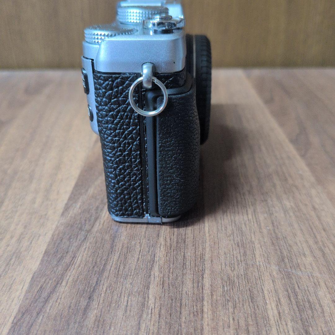 Fujifilm X-E1 ミラーレス一眼 シルバー(ジャンク)