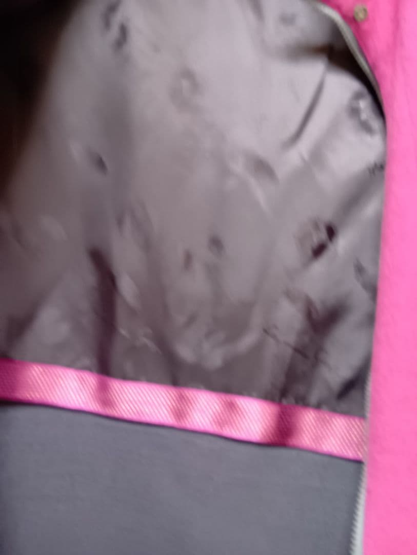 伊太利屋　LA MODA GOJI ピンクコート