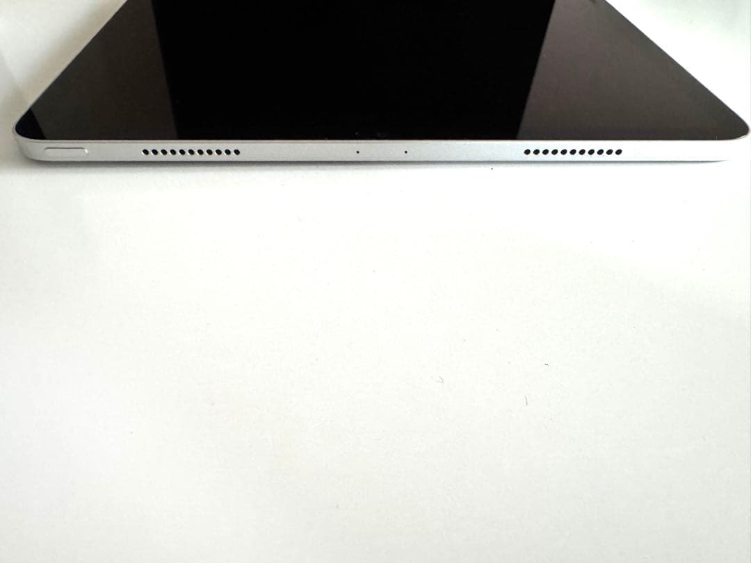 【新品同様】M1 iPad Pro 12.9インチ 256GB シルバー